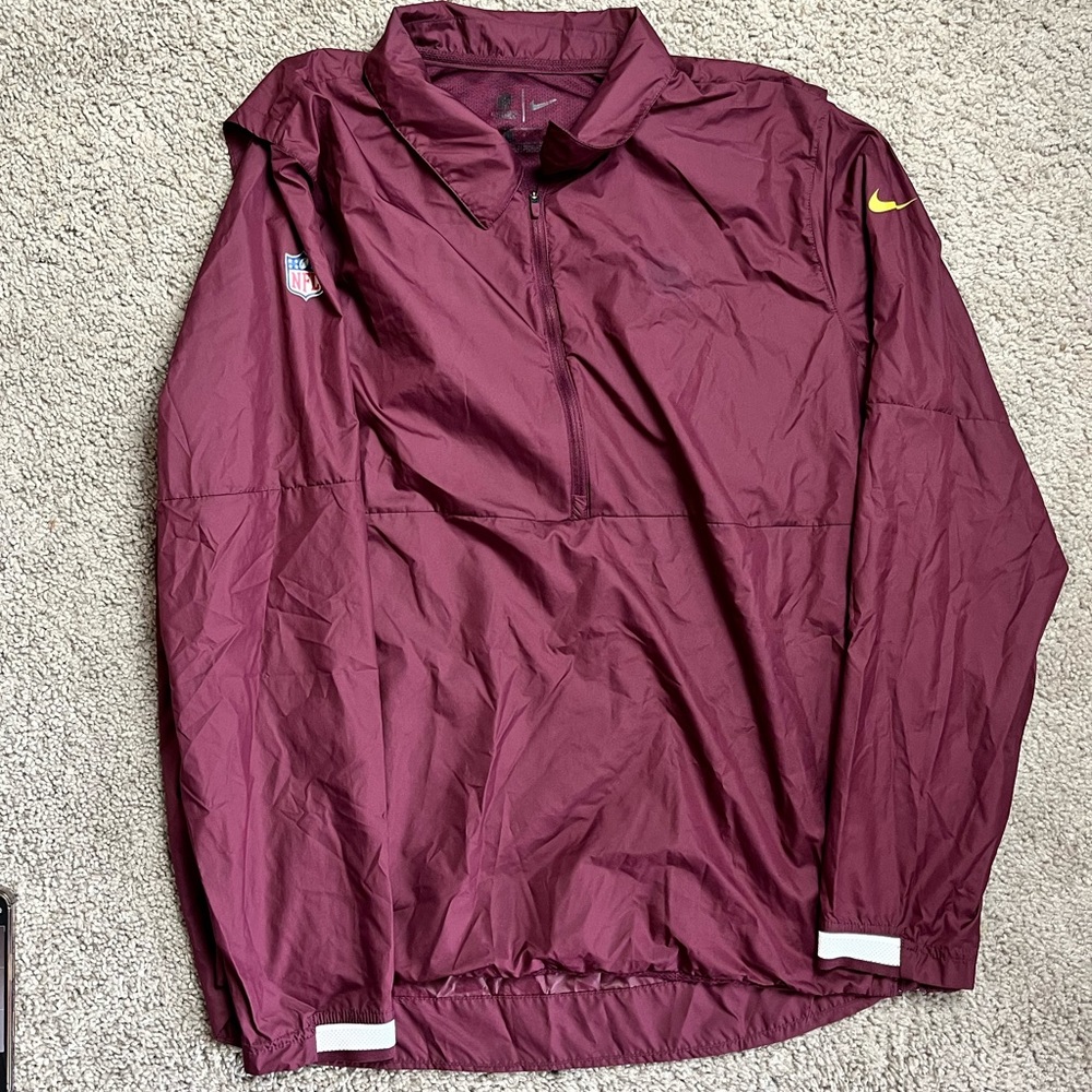 Nike windbreaker burgundy (L)